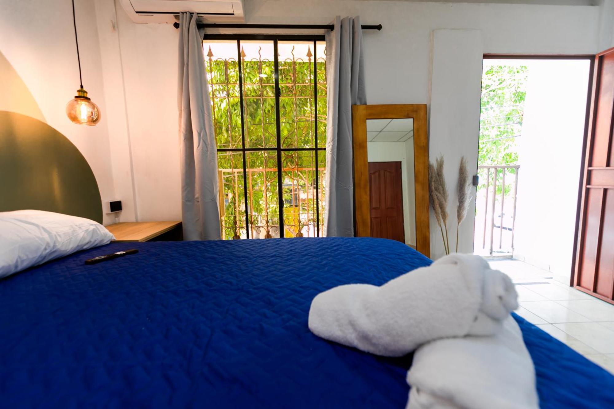 ホテル Friendly House Santa Tecla エクステリア 写真