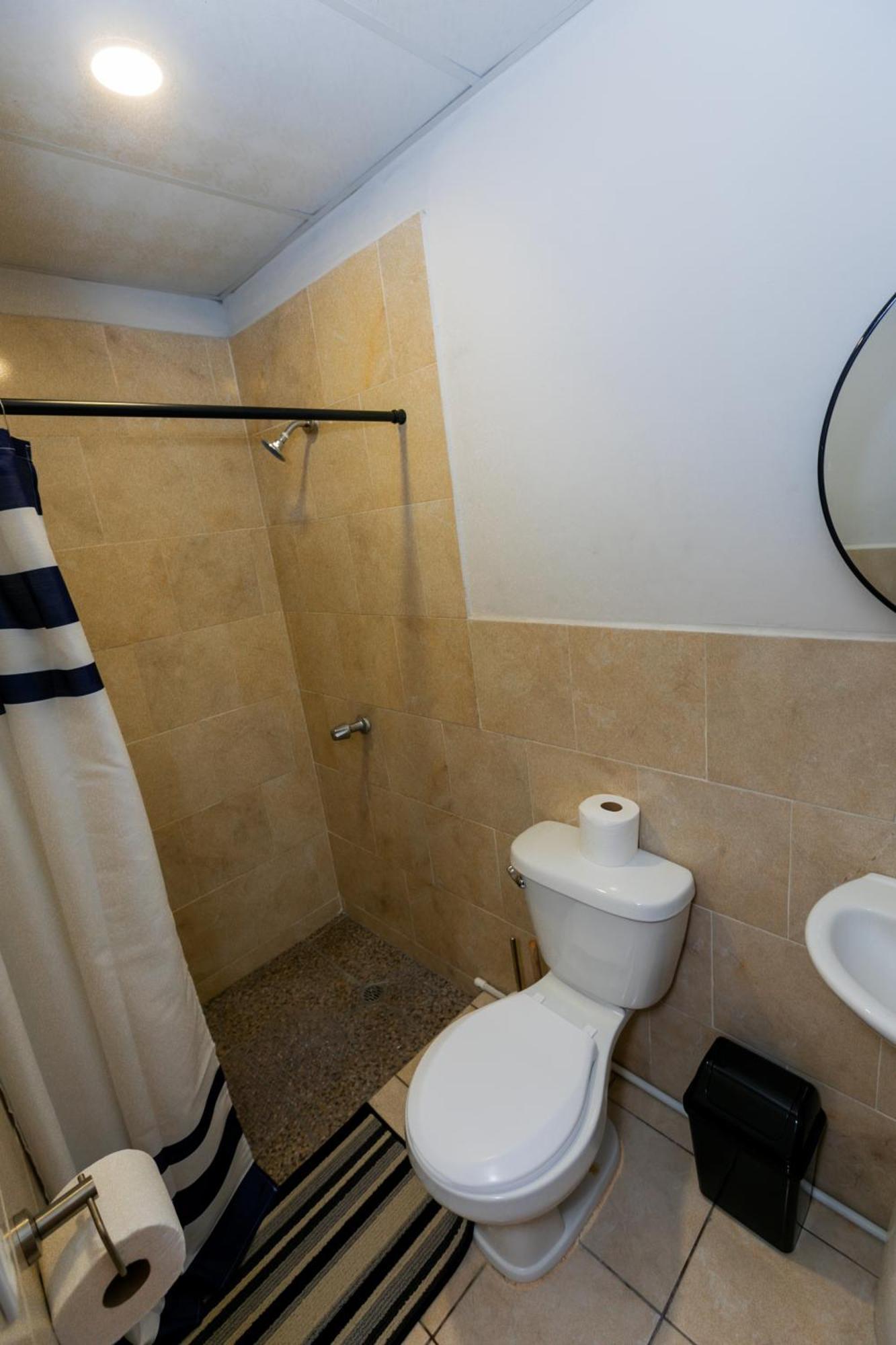 ホテル Friendly House Santa Tecla エクステリア 写真