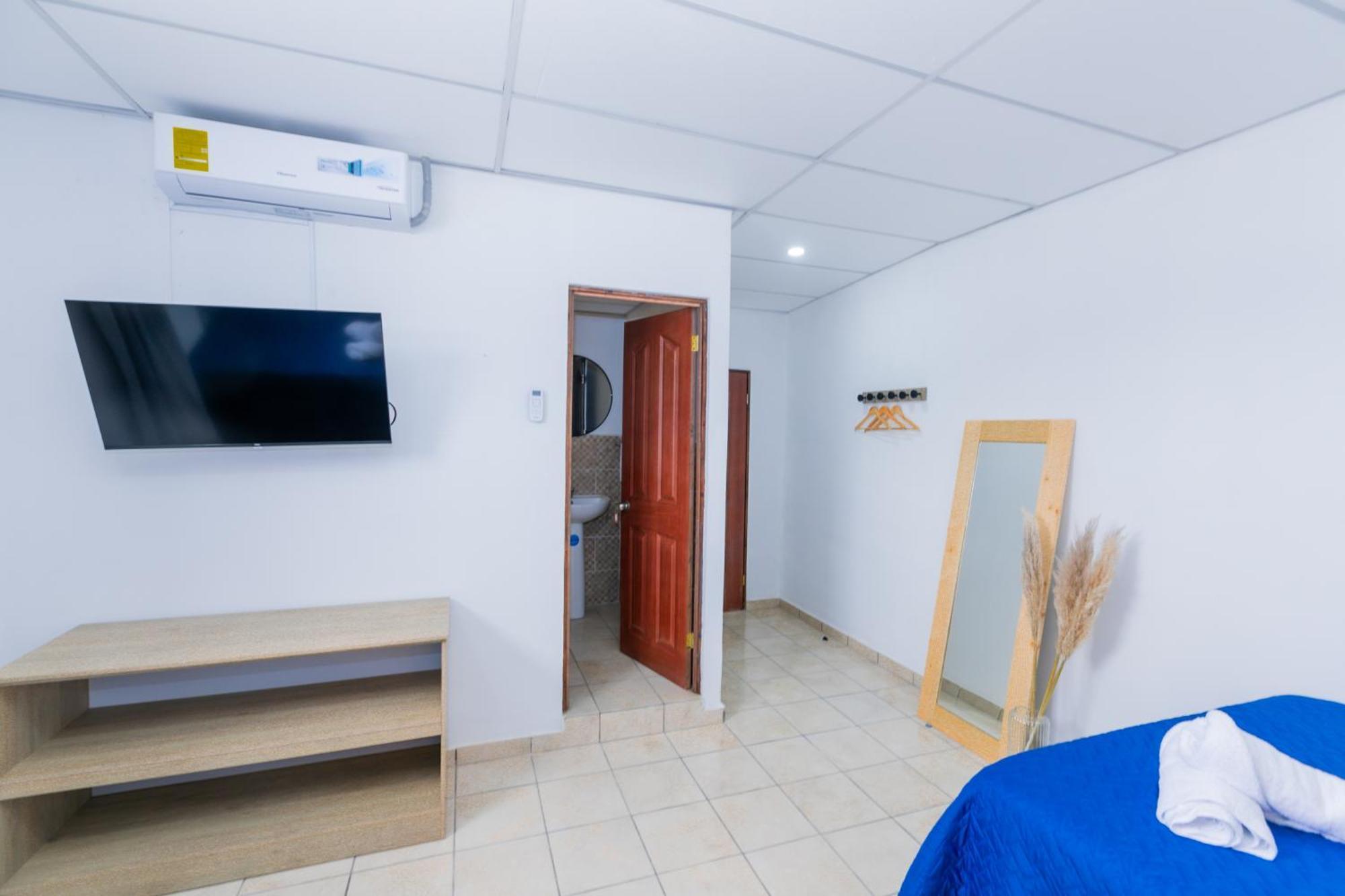 ホテル Friendly House Santa Tecla エクステリア 写真